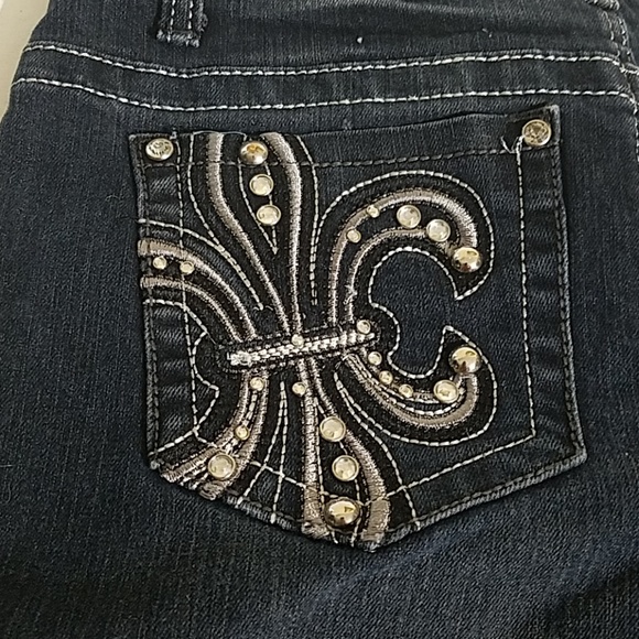 Earl jean rhinestone capris F14 - Picture 4 of 6